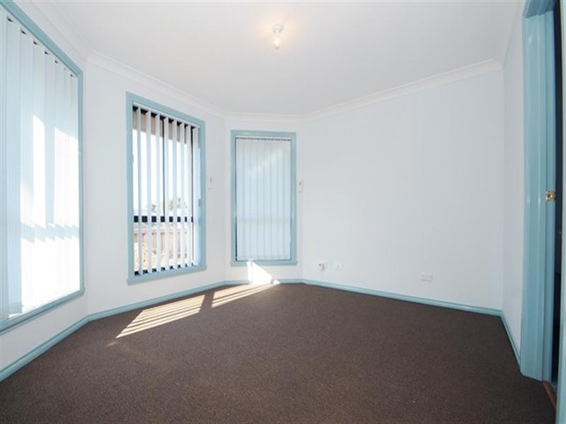 9 Ozzimo Way, Werribee VIC 3030