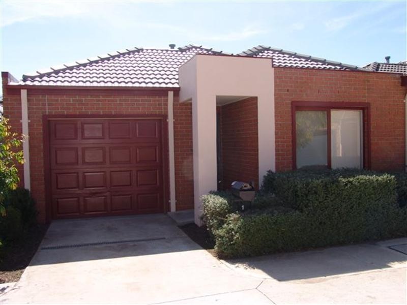 1/15a Hooker Road, Werribee VIC 3030