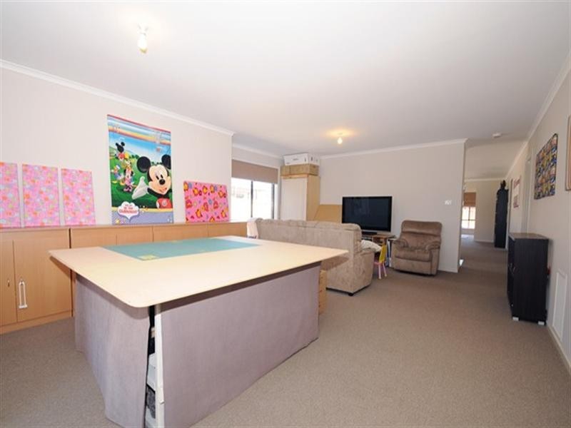 23 Tyler Crescent, Tarneit VIC 3029