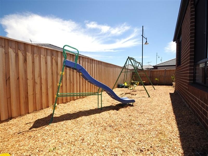 23 Tyler Crescent, Tarneit VIC 3029