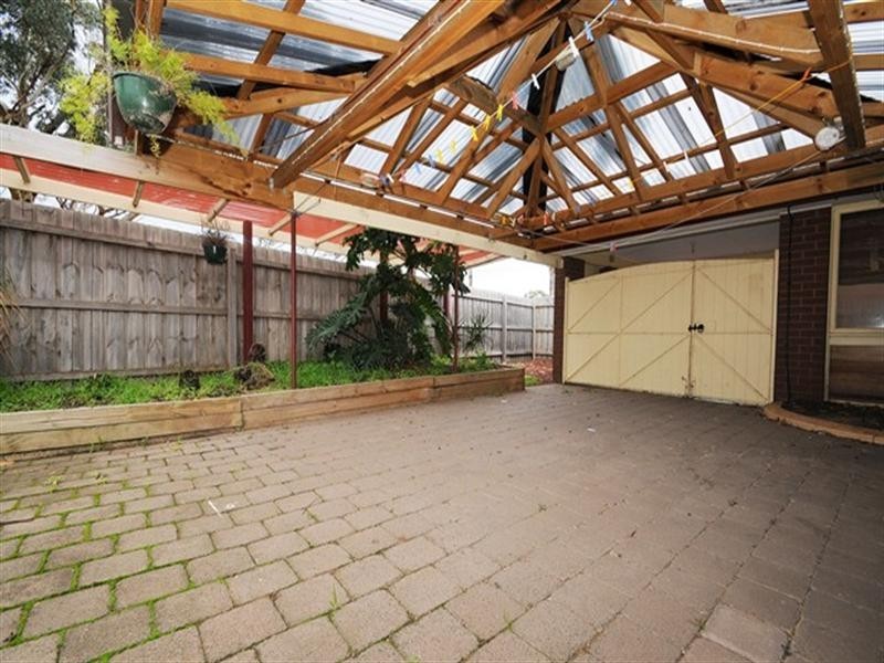 2 Nicklaus Drive, Hoppers Crossing VIC 3029