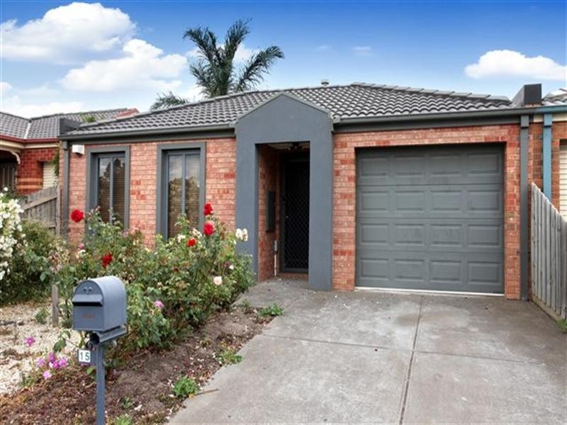 15 Fiona Court, Werribee VIC 3030