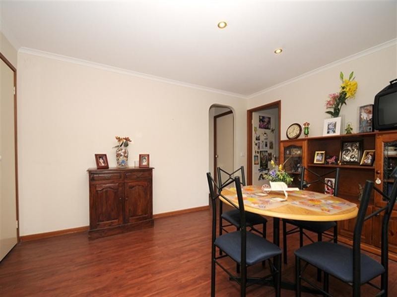 1/94 Silvereye Crescent, Werribee VIC 3030