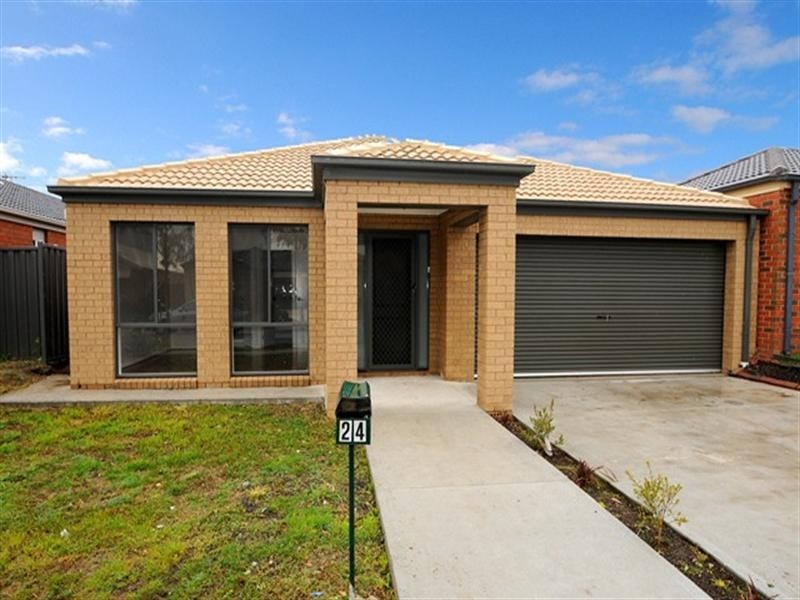 24 Rocky Gate Drive, Truganina VIC 3029