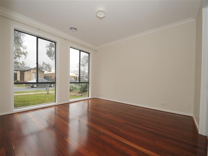 24 Rocky Gate Drive, Truganina VIC 3029