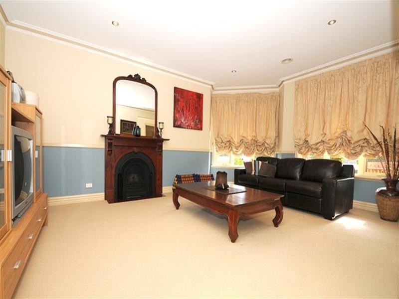 4 St Michael Drive, Tarneit VIC 3029