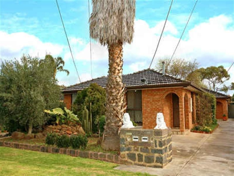 1/26 Leigh Street, Werribee VIC 3030