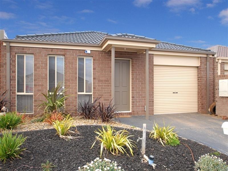 16 Parawong Street, Wyndham Vale VIC 3024