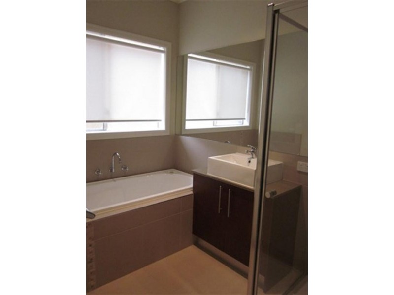 15 Dianella Street, Point Cook VIC 3030