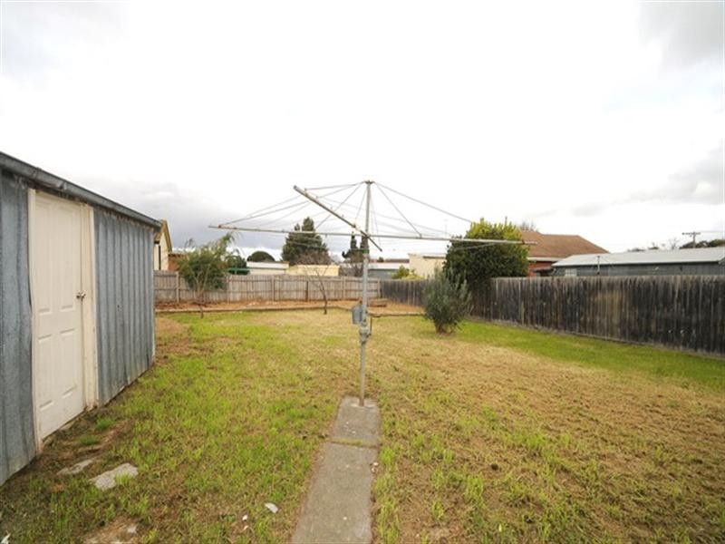 4 Richmond Crescent, Werribee VIC 3030