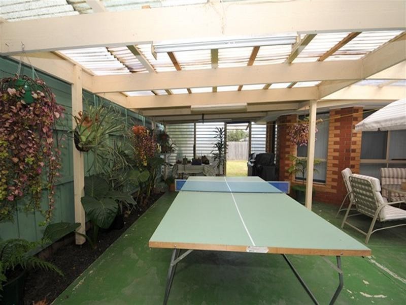 11 Honeysuckle Place, Hoppers Crossing VIC 3029