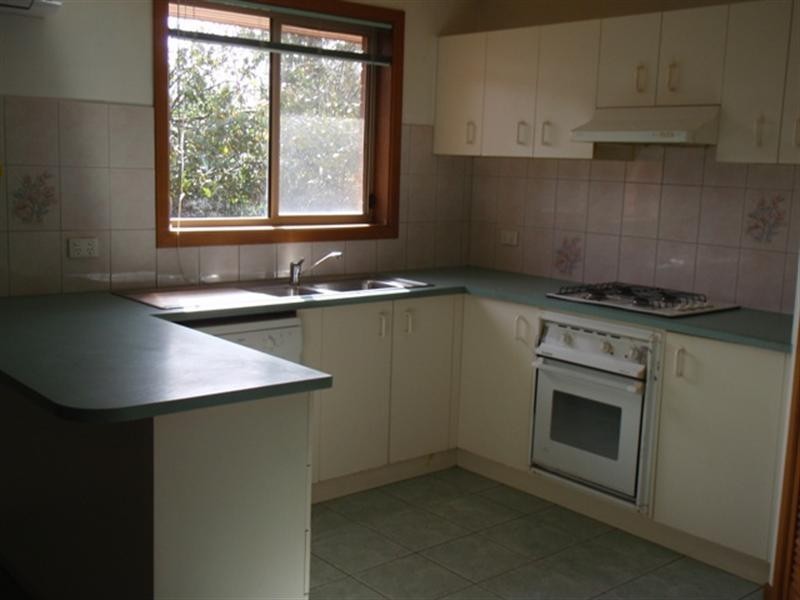 13 Tiber Close, Werribee VIC 3030