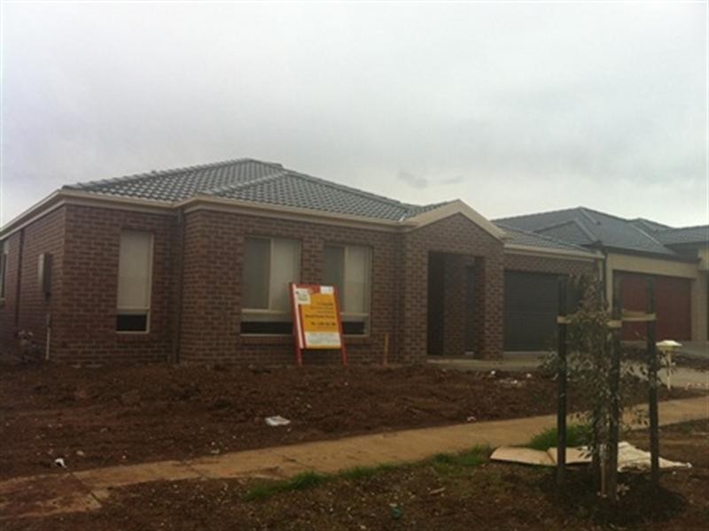 32 Grovedale Way, Wyndham Vale VIC 3024