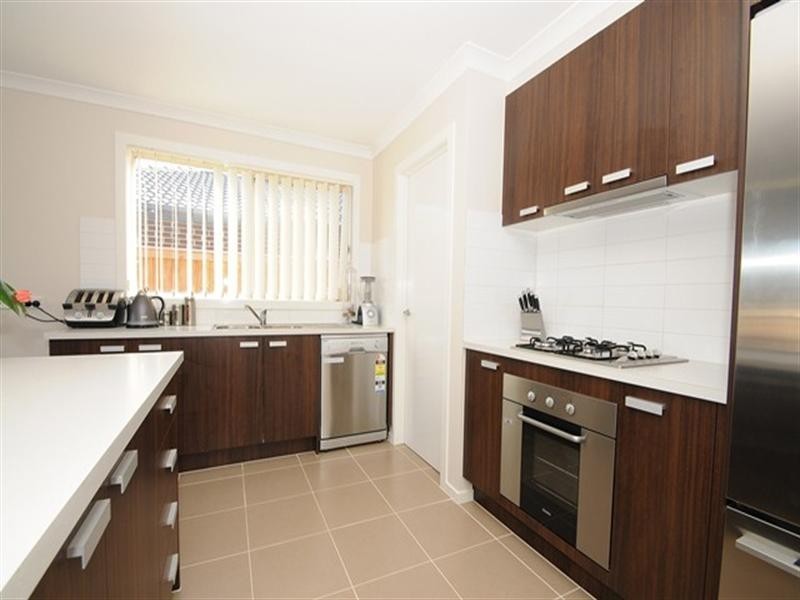 8 Isabella Way, Tarneit VIC 3029