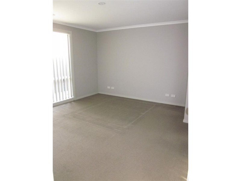 1 Coombes Court, Point Cook VIC 3030