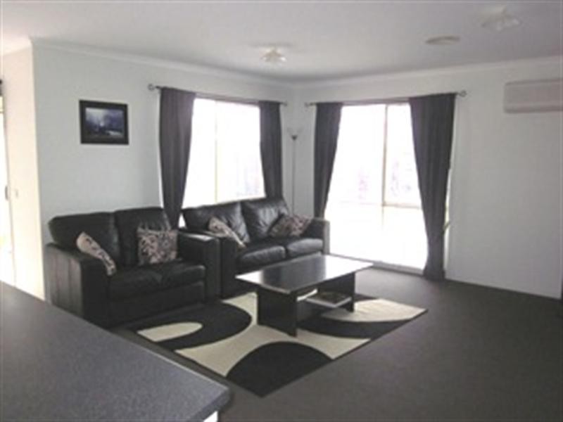 19 Minstrel Close, Wyndham Vale VIC 3024