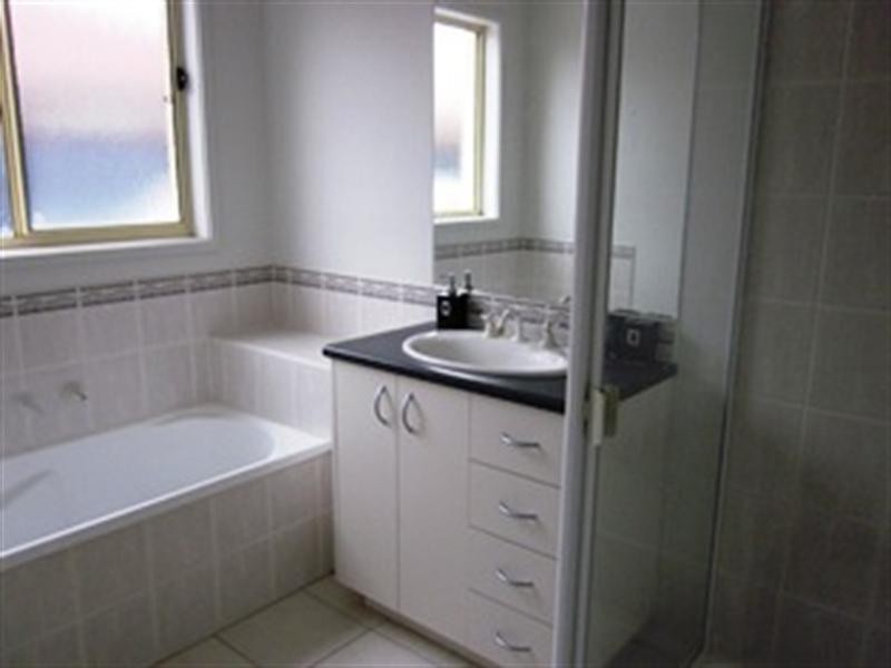 19 Minstrel Close, Wyndham Vale VIC 3024