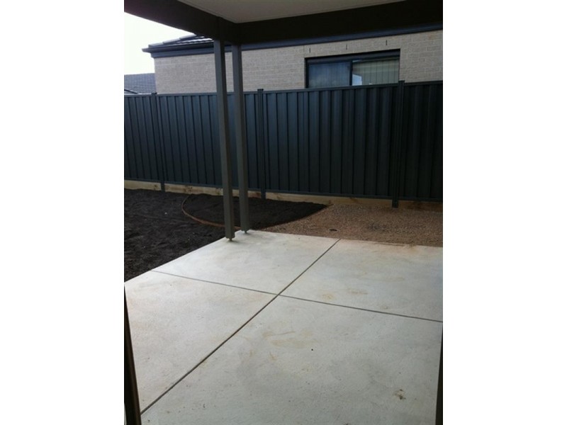 32 Grovedale Way, Wyndham Vale VIC 3024