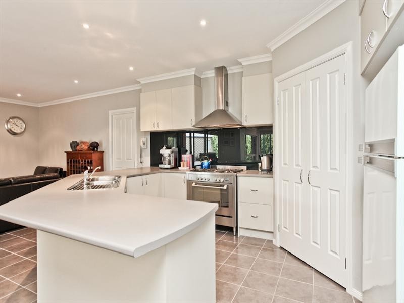 94 Sunset Views Boulevard, Tarneit VIC 3029