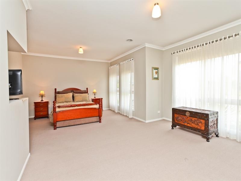 94 Sunset Views Boulevard, Tarneit VIC 3029