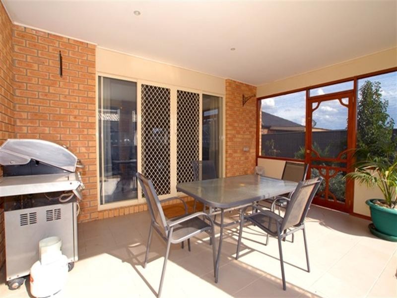 10 Amadeus Street, Wyndham Vale VIC 3024