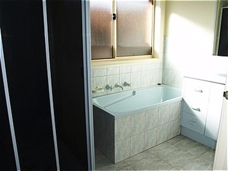 6 Tarwin Place, Wyndham Vale VIC 3024