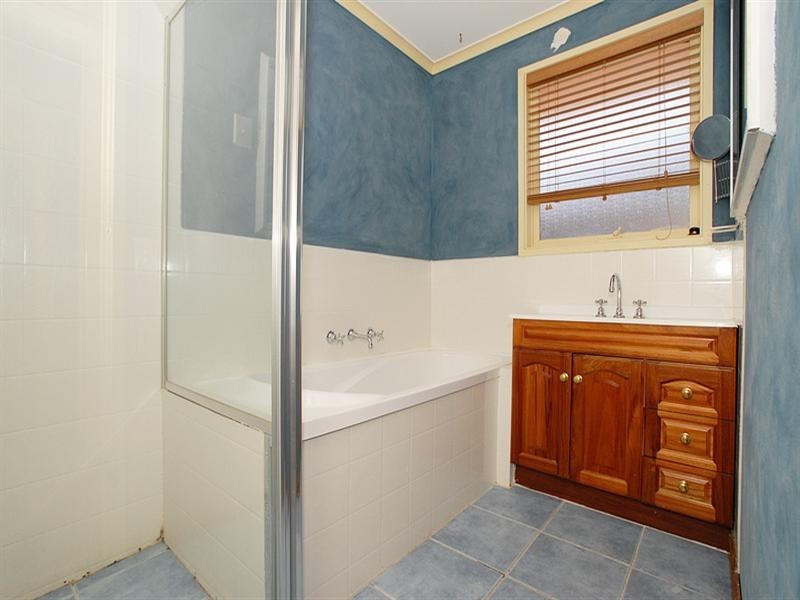 2 Nicklaus Drive, Hoppers Crossing VIC 3029