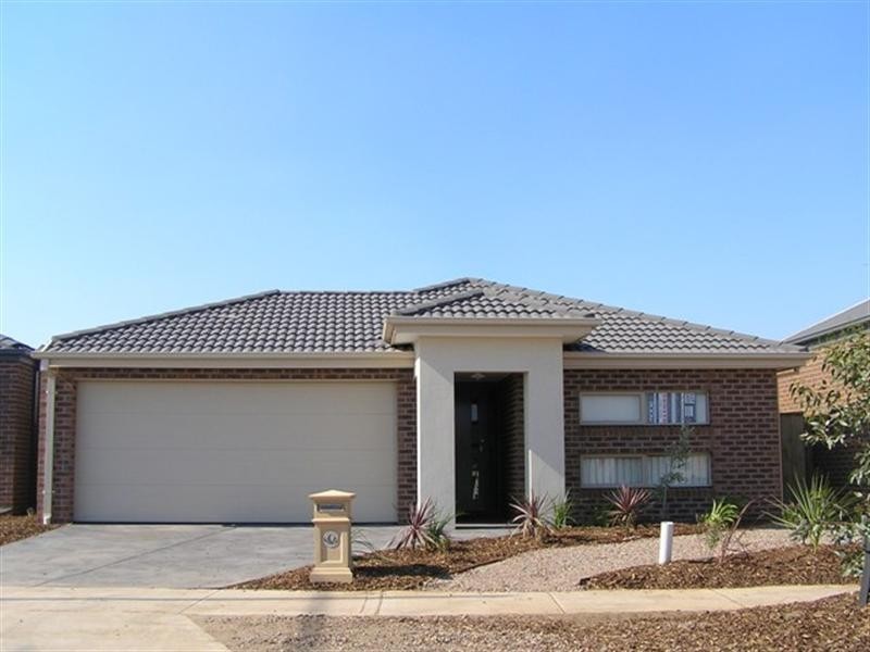 16 Crissa Street, Tarneit VIC 3029