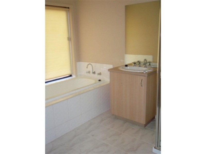 4 Jardine Street, Wyndham Vale VIC 3024