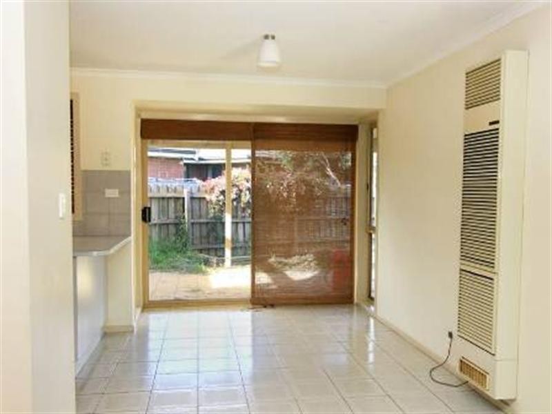 6 Wanderer Court, Werribee VIC 3030