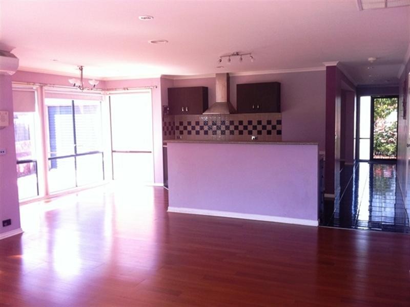 8 Persimmon Place, Werribee VIC 3030