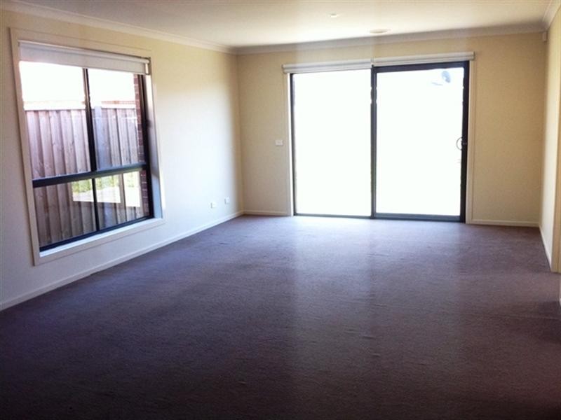 115 Swamphen Drive, Williams Landing VIC 3027