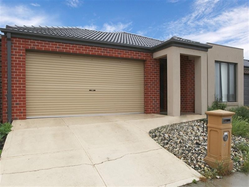 35 Circuit Drive, Truganina VIC 3029