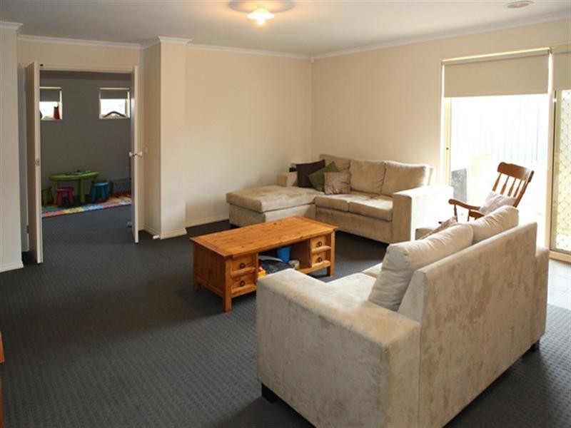 12 Broadwater Street, Wyndham Vale VIC 3024