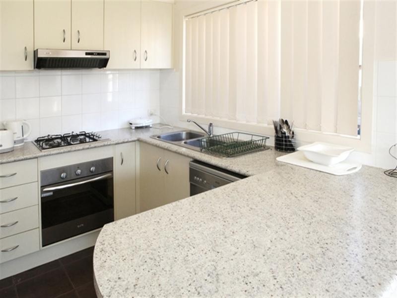 23/15a Hooker Road, Werribee VIC 3030