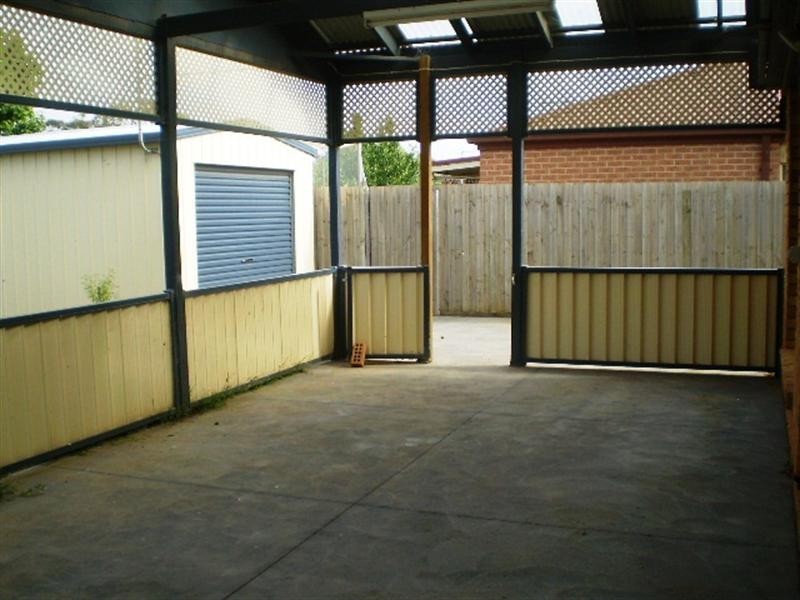 11 Carly Terrace, Werribee VIC 3030