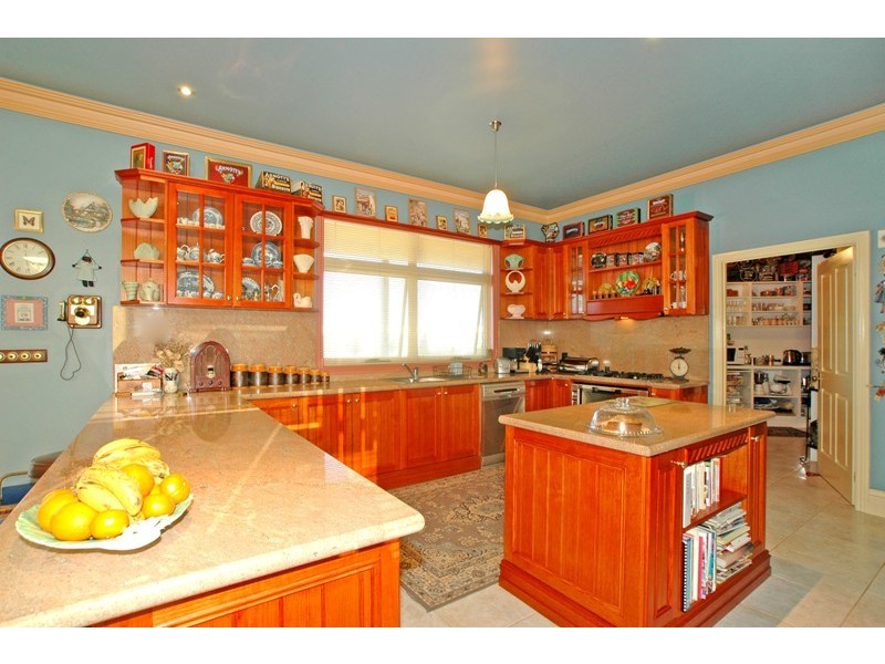 737-753 Greigs Road, Rockbank VIC 3335