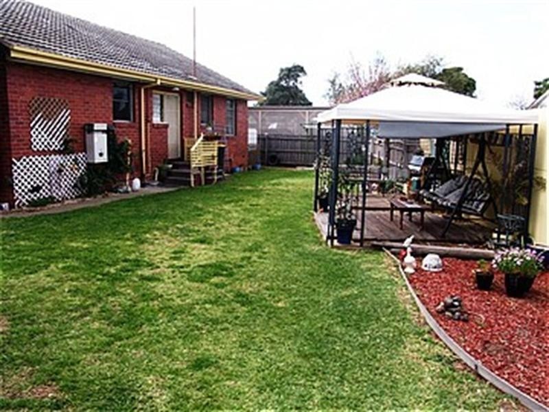 9 Gavan, Werribee VIC 3030