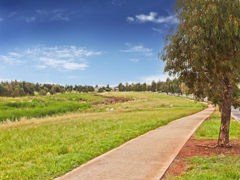 89 Bridgewater Way, Truganina VIC 3029