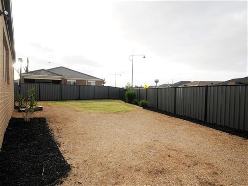 13 Loma Court, Tarneit VIC 3029