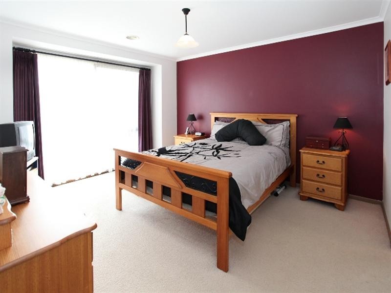 6 Sandleford Way, Hoppers Crossing VIC 3029