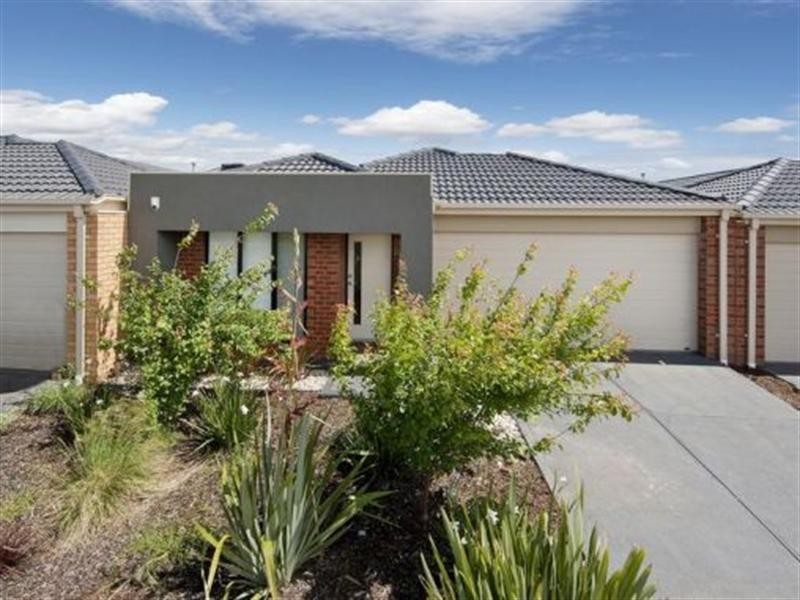 115 Swamphen Drive, Williams Landing VIC 3027
