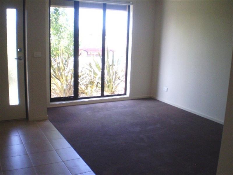 115 Swamphen Drive, Williams Landing VIC 3027