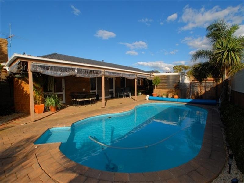 7 Hakea Court, Altona Meadows VIC 3028