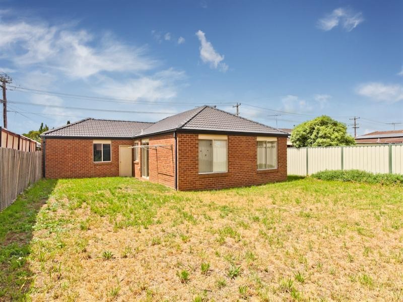 21 Albatross Avenue, Werribee VIC 3030