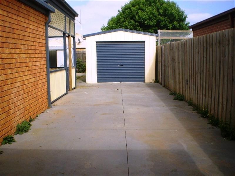 11 Carly Terrace, Werribee VIC 3030