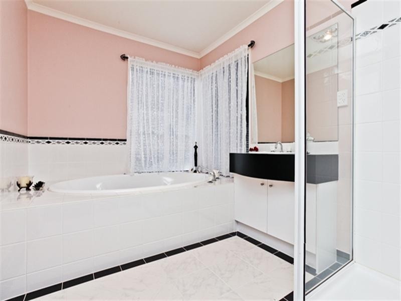 25 Cassell Street, Tarneit VIC 3029