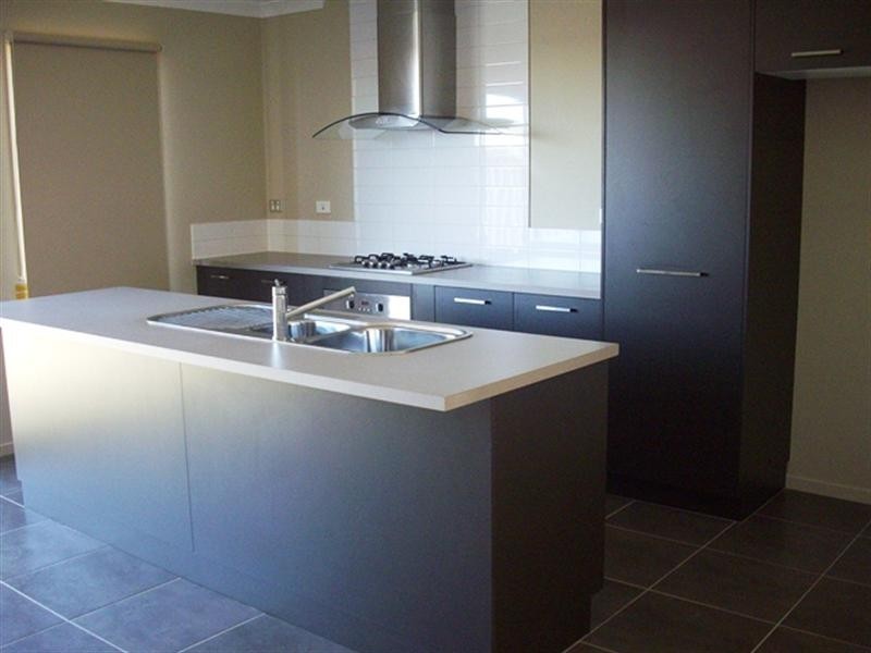 112 Kinglake Drive, Wyndham Vale VIC 3024