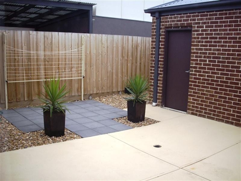 32 Delaney Boulevard, Williams Landing VIC 3027