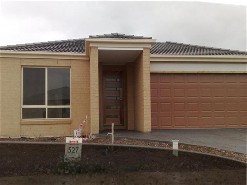 55 Eagle Ridge Prominade, Tarneit VIC 3029